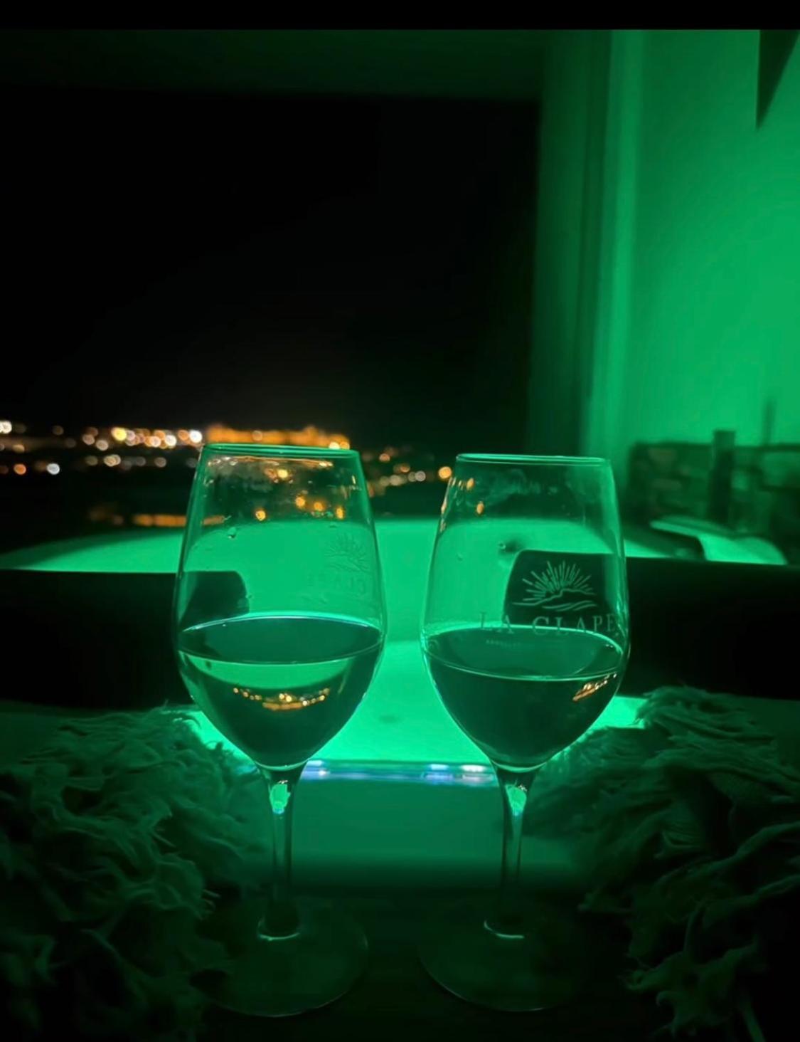 Panorama Suite & Spa Carcassonne Exterior photo